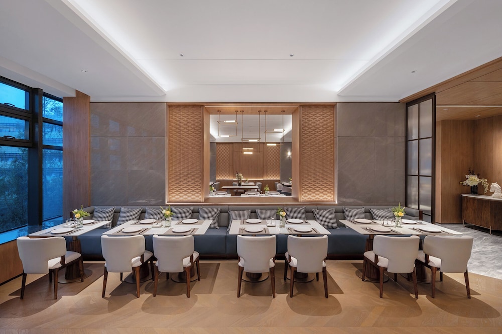 Novotel Zhoushan Luting 65/69