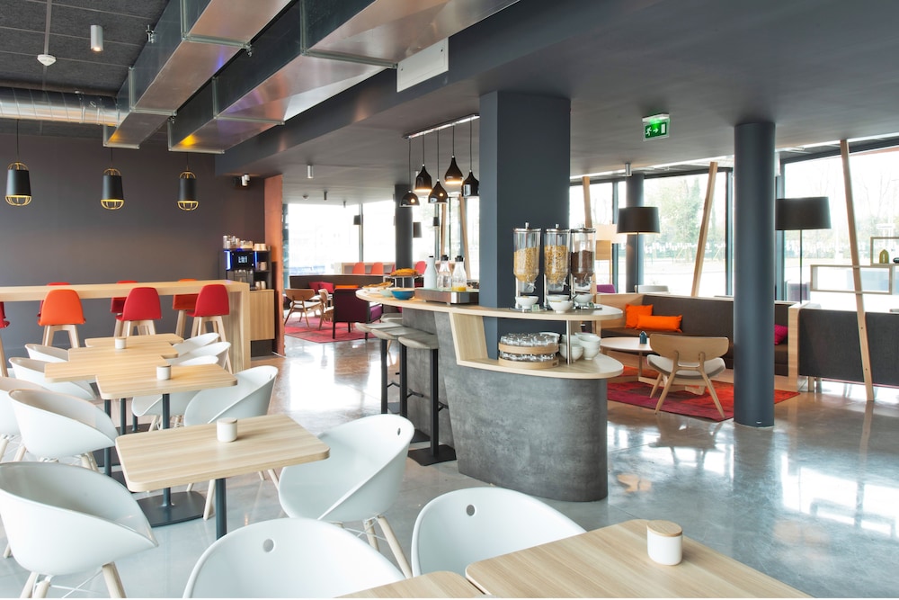 Nomad Hotel Roissy Cdg 39/48