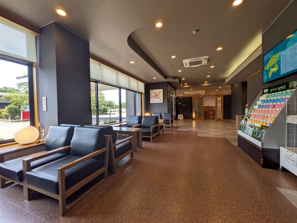 Hotel Route-Inn Nagaizumi Numazu Inter 1 53/67