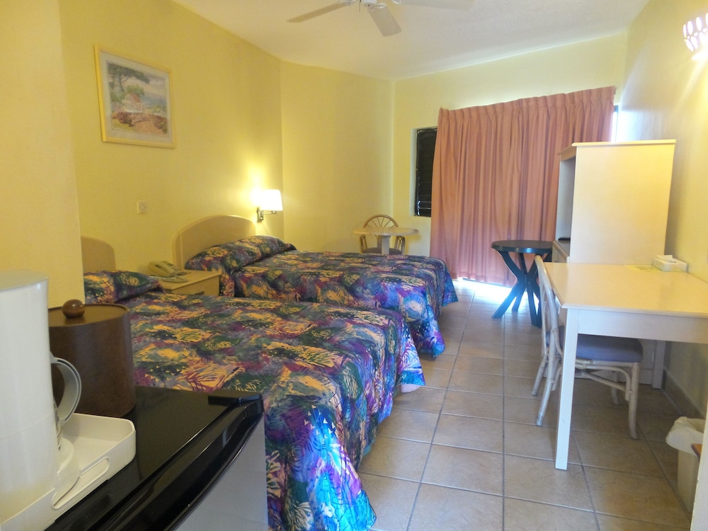 Allamanda Beach Resort 29/47