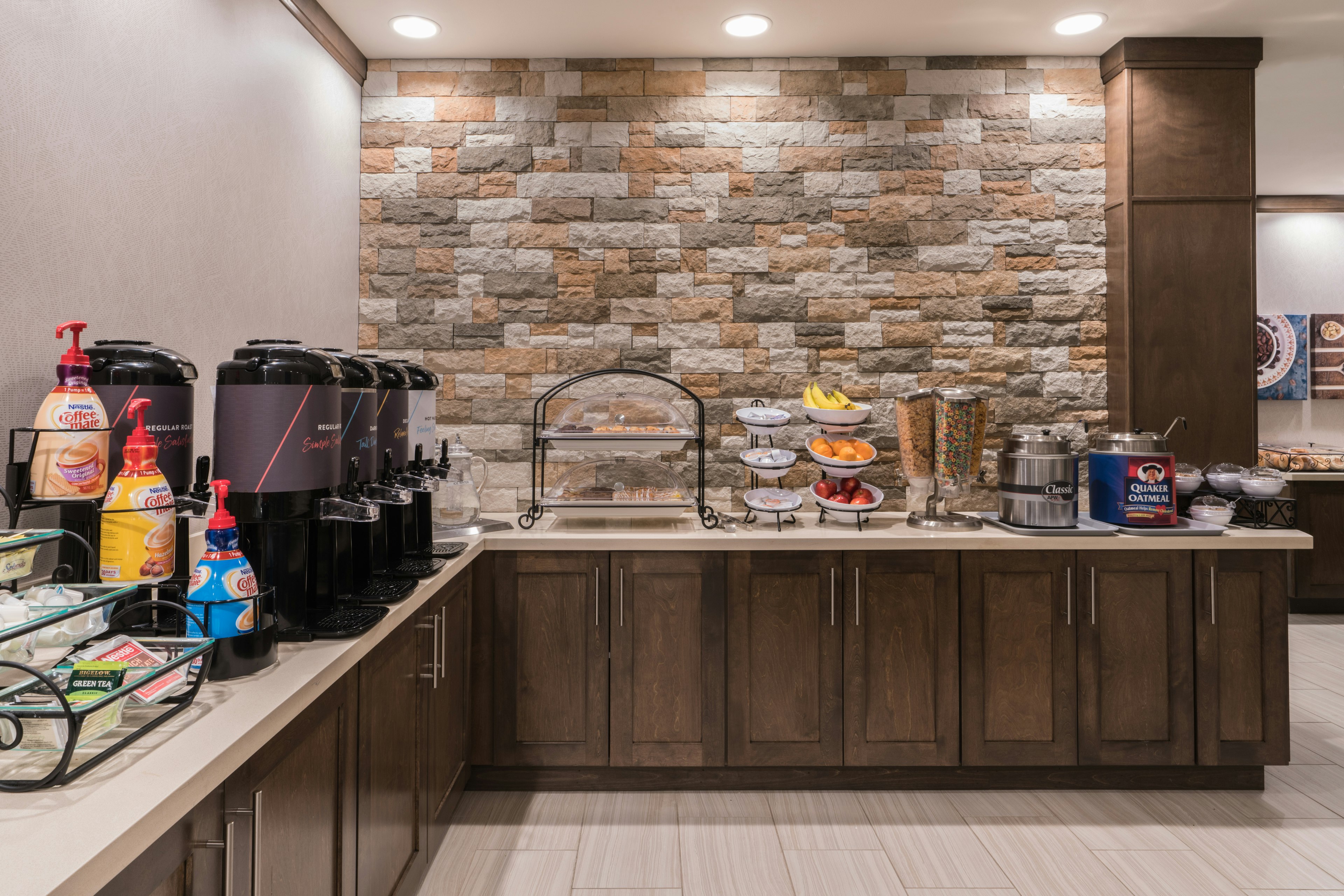 Staybridge Suites Anchorage 6/76