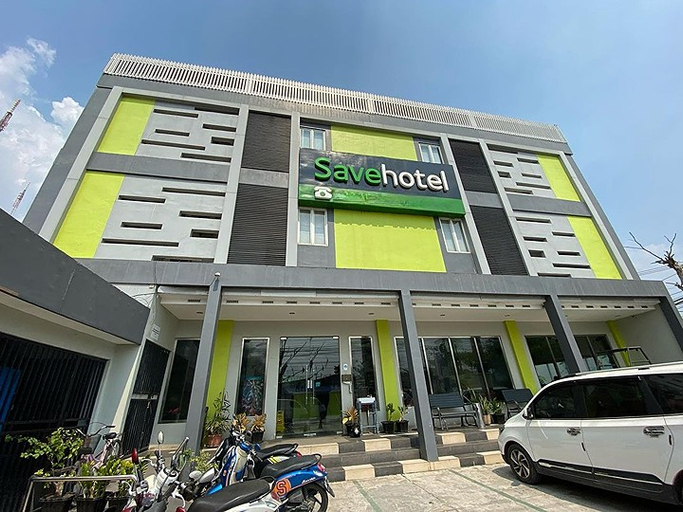 Save Hotel 1/11