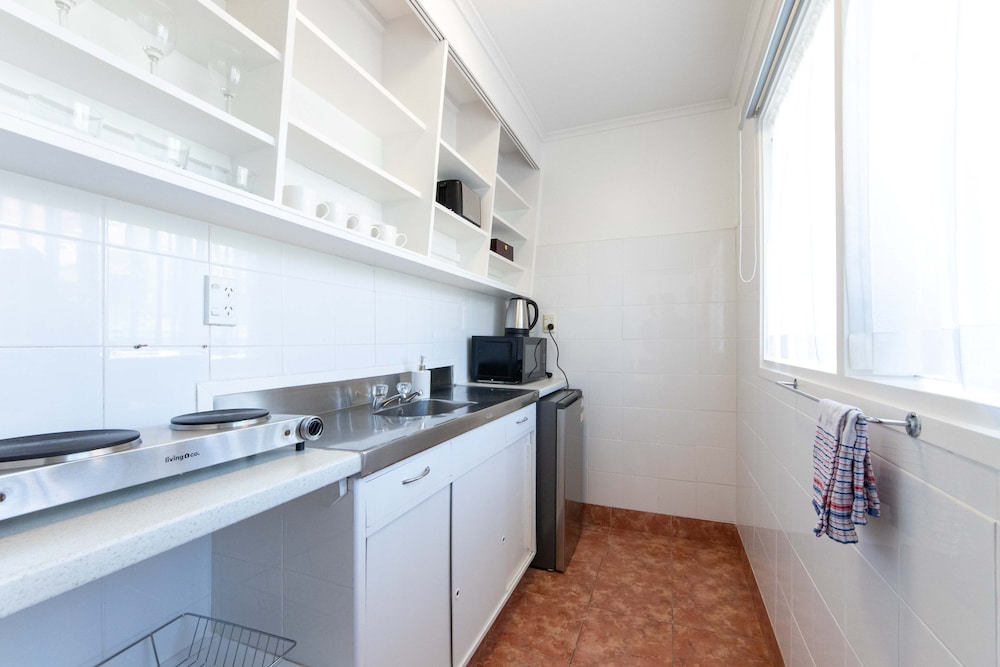 Aarangi Motel 13/55