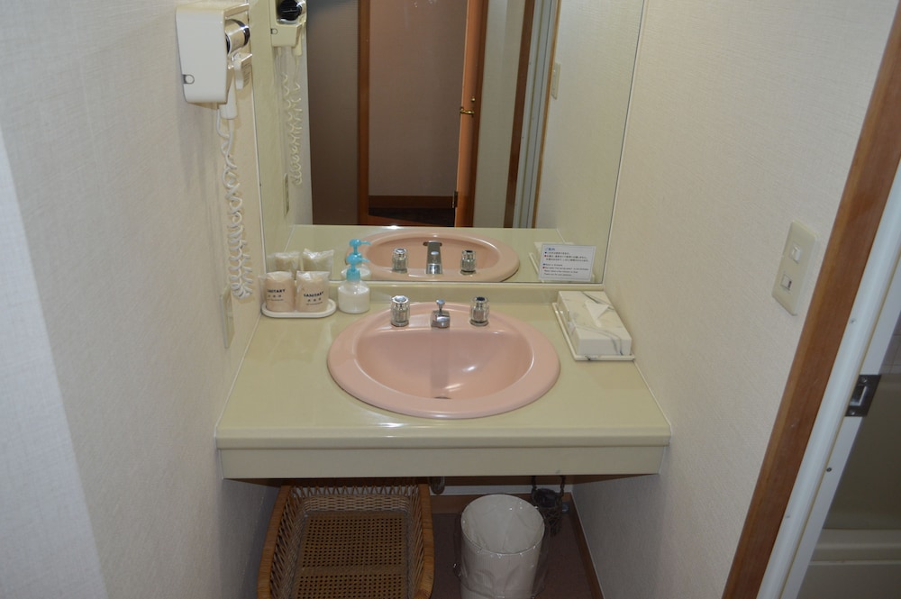 Shimoda Yamatokan 48/50