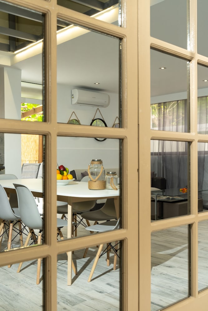 Lefka Hotel Apartments Studios 62/73