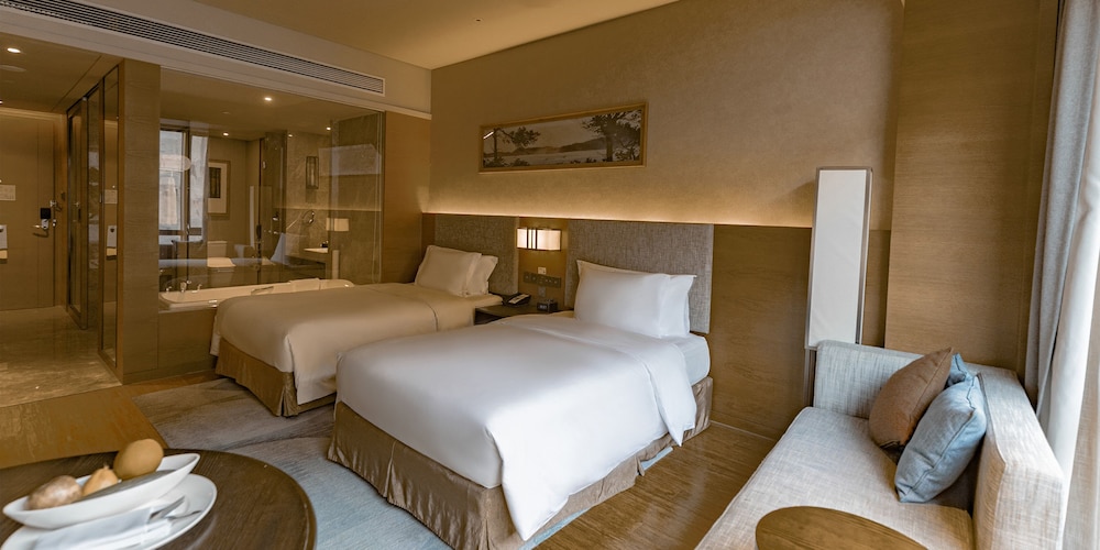 Crowne Plaza Hangzhou Thousand Island Lake 32/76