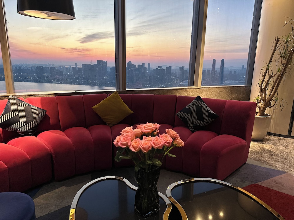 Mercure Hangzhou Qianjiang 50/67