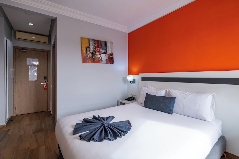 SUPERIOR, DOUBLE BED