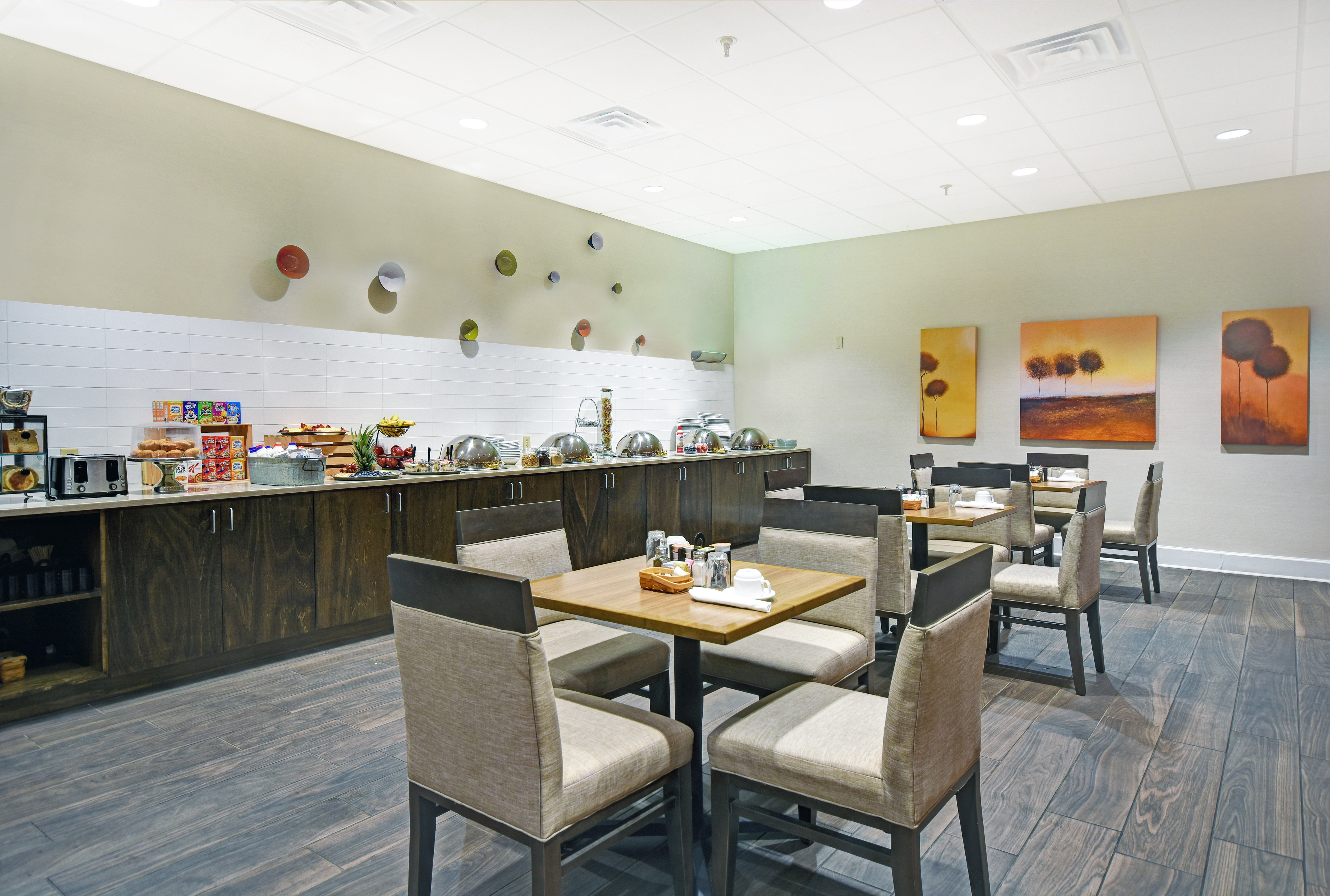 Holiday Inn Downtown Memphis 33/57