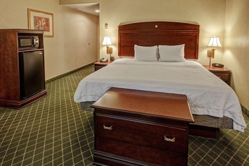 Hampton Inn Cambridge 25/63