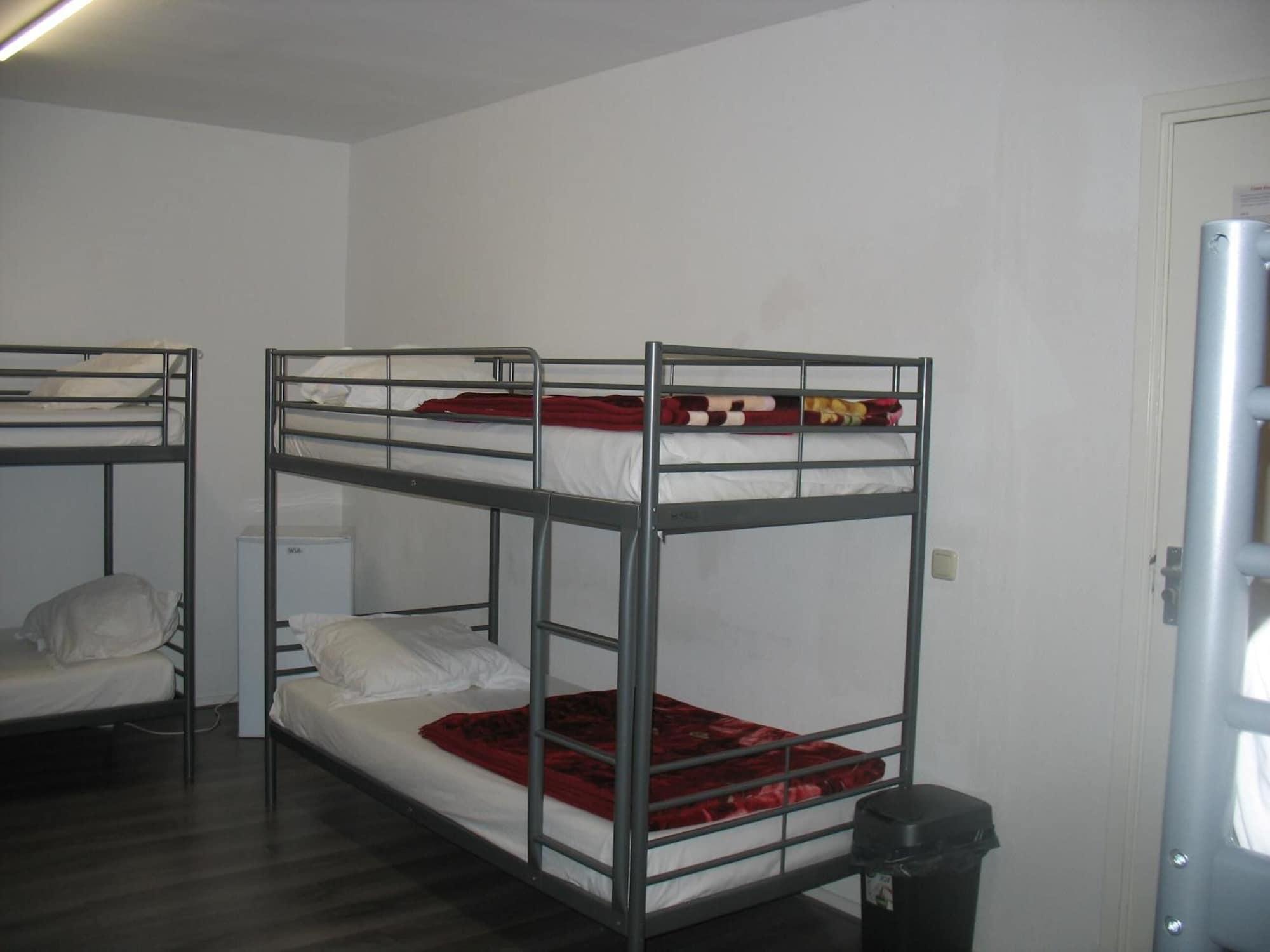 Room at Guest House Amsterdam, AMSTERDAM