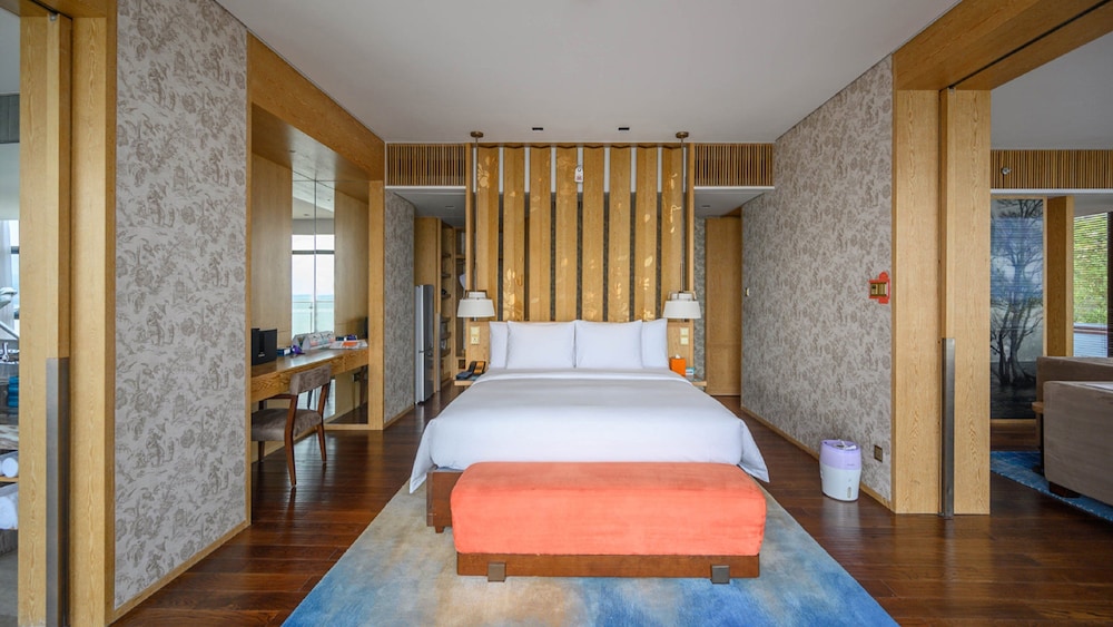 HOTEL INDIGO DALI ERHAI 34/83