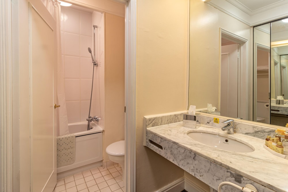 Bromsgrove Hotel and Spa 50/50