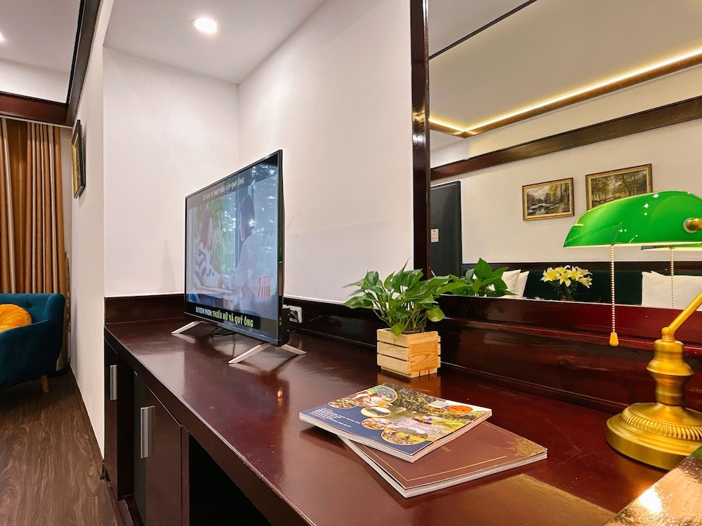 Mango Hotel Hanoi 31/50