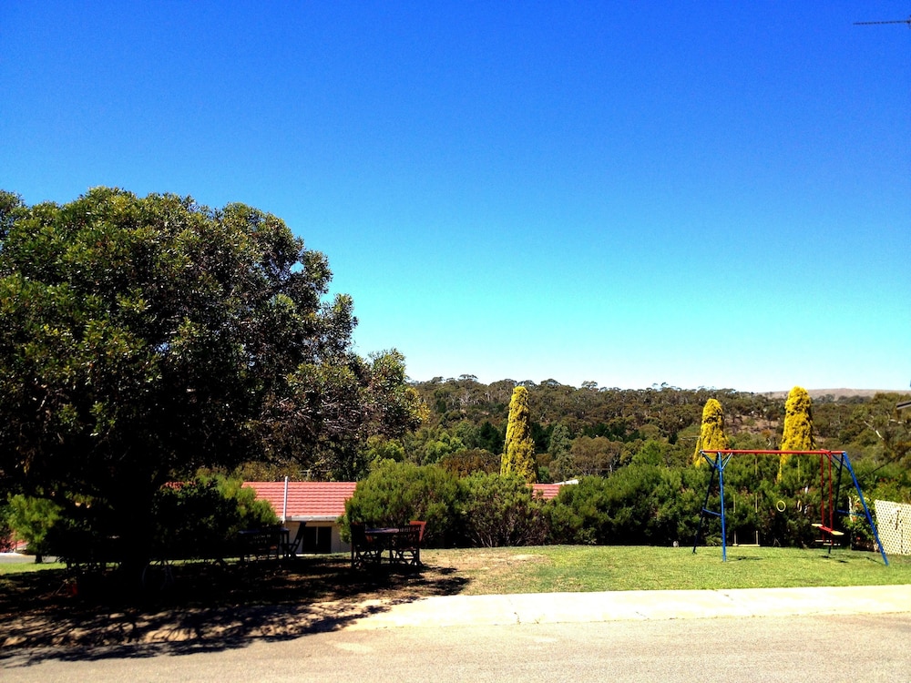 CLARE VALLEY MOTEL 3/62