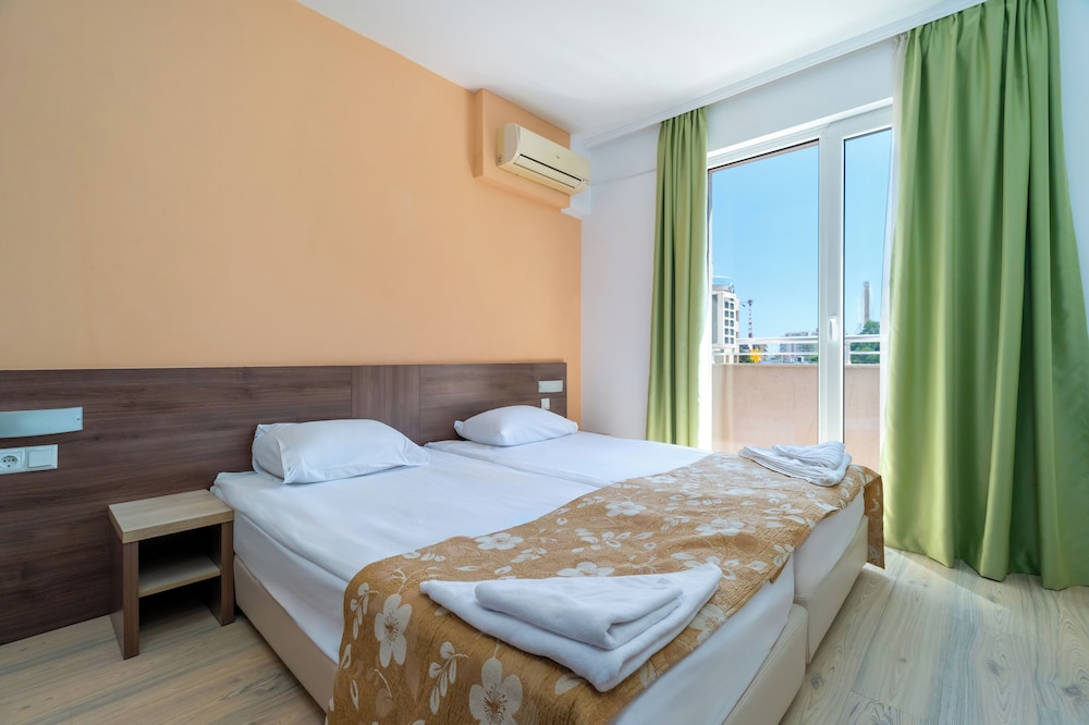 Asteria Family Sunny Beach 13/50