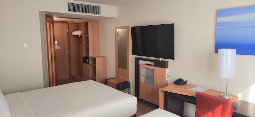 Regency Barra Hotel 25/50