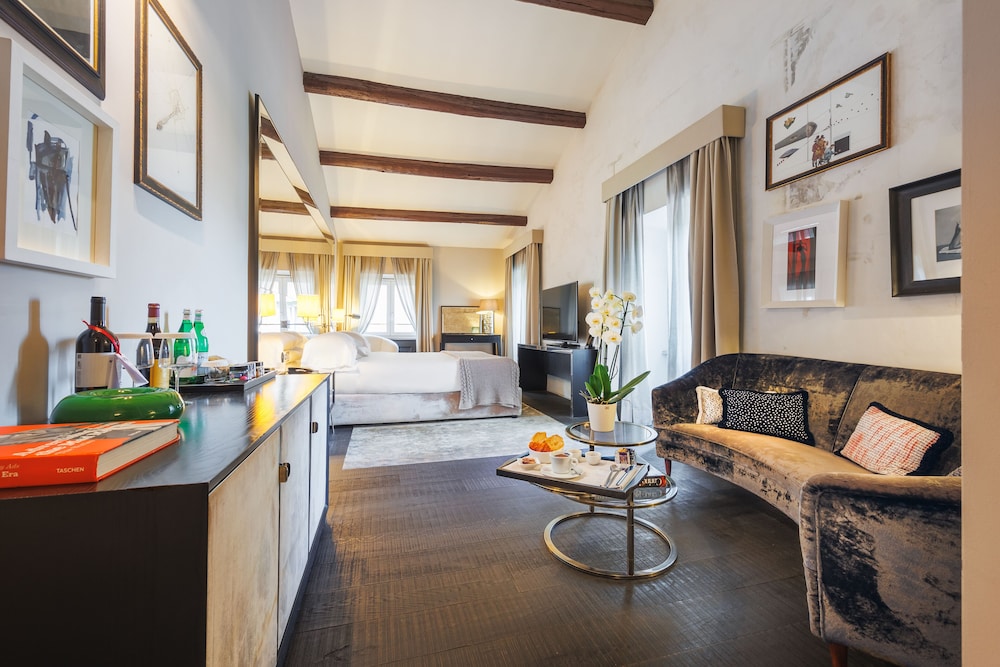DOM Hotel Roma 30/50