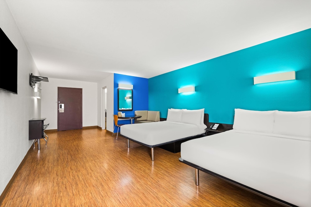 Signature Inn Miami 17/60