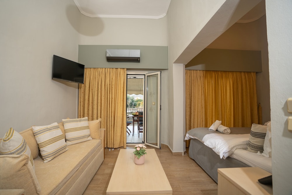 ZOE RESORT 35/50