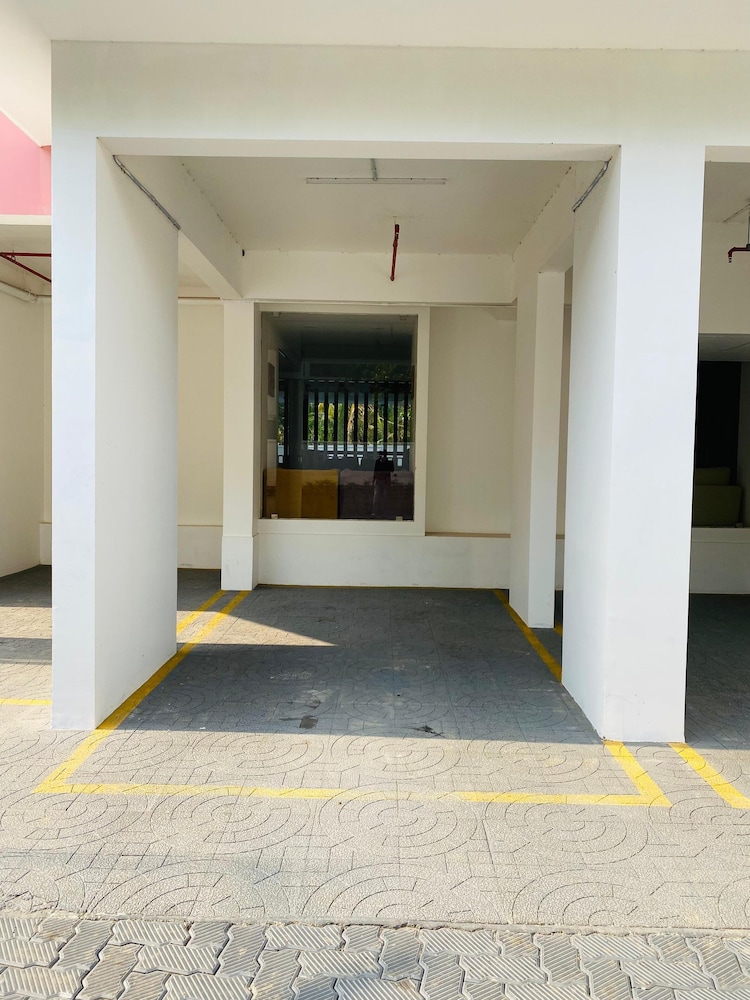 The Habitat Suites 44/50