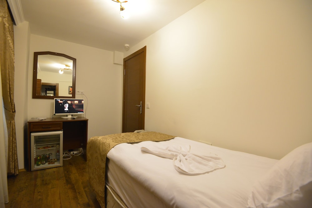 Hotel Ankatra 20/70