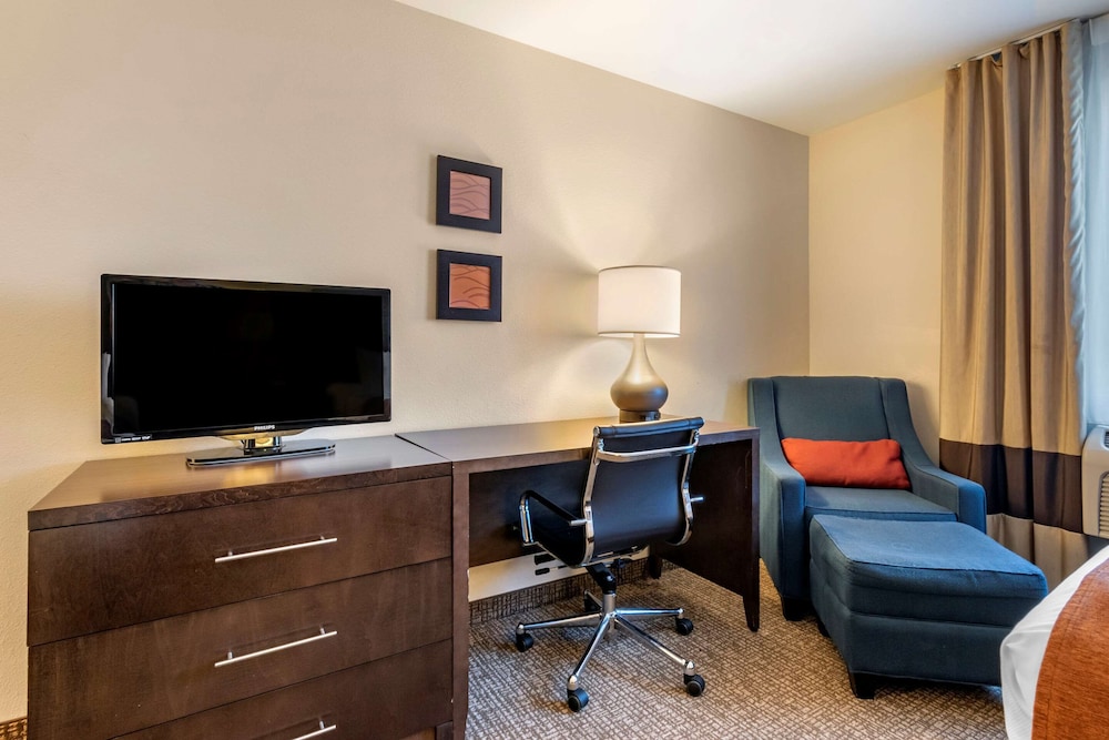 Comfort Inn Williamsport, PA 37/43