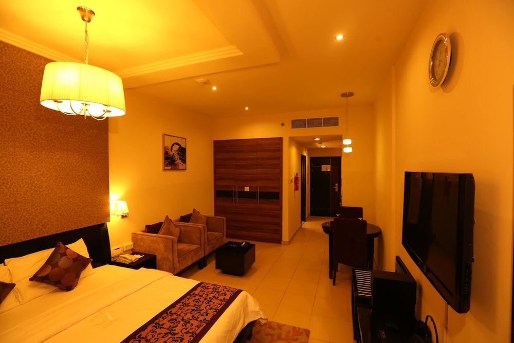 Dunes Apartment Oud Metha 28/69
