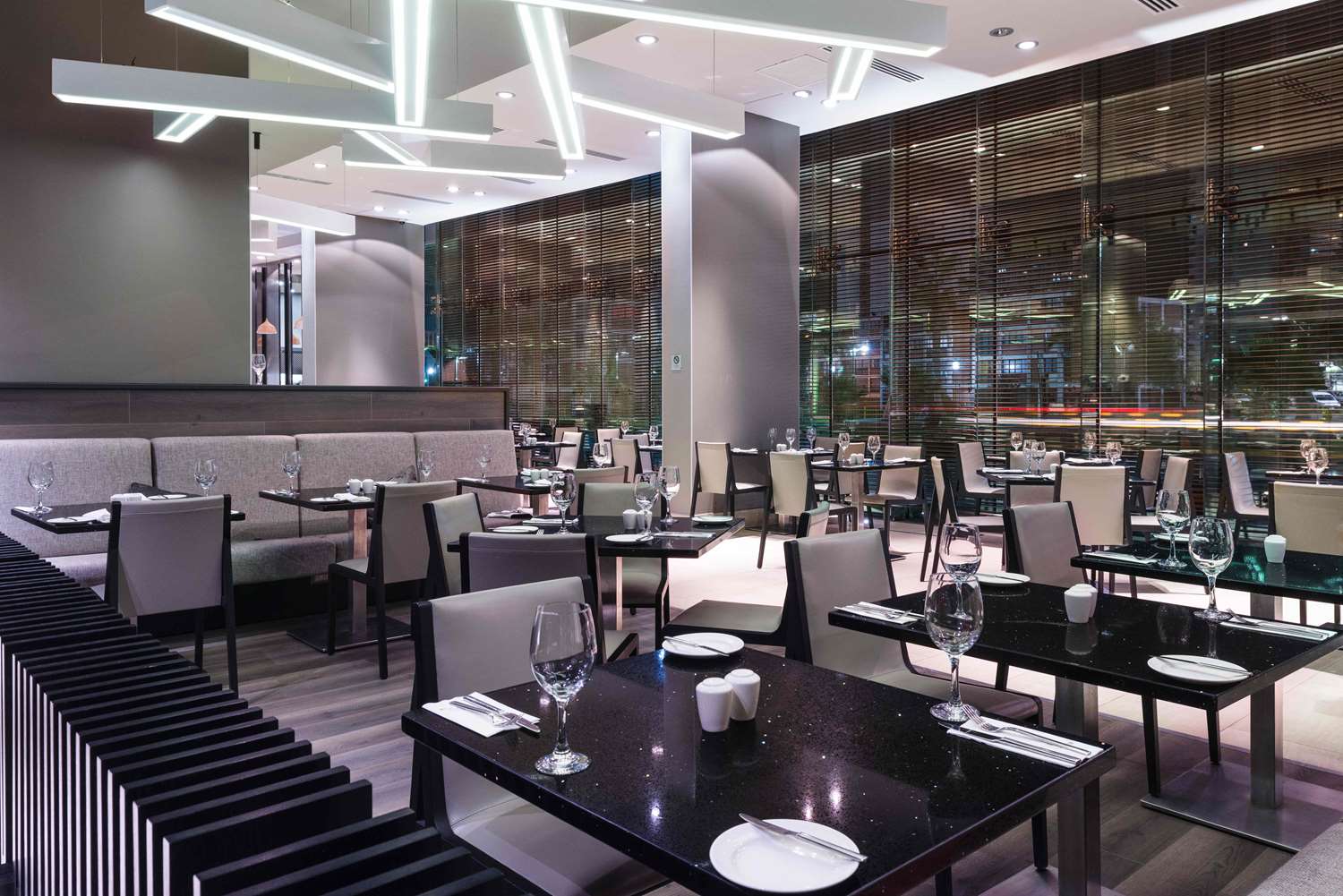 restaurant cafeteria