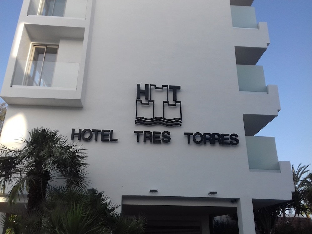 Hotel Tres Torres 2/65