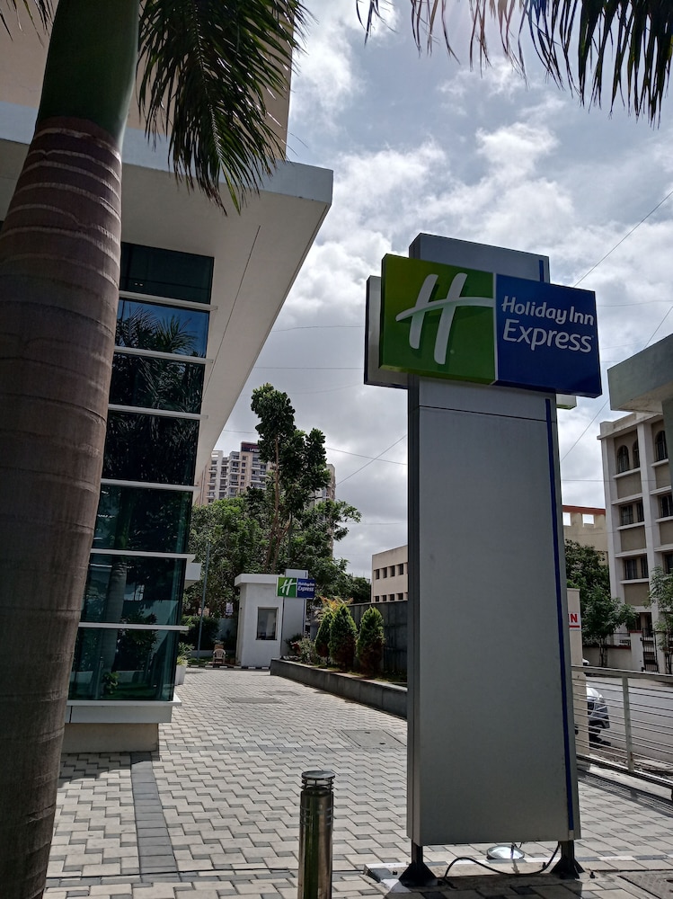 Holiday Inn Express Pune Pimpri 44/49