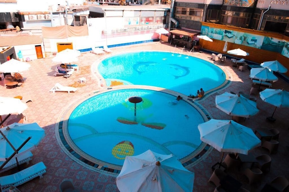 Aracan Hotel 27/33