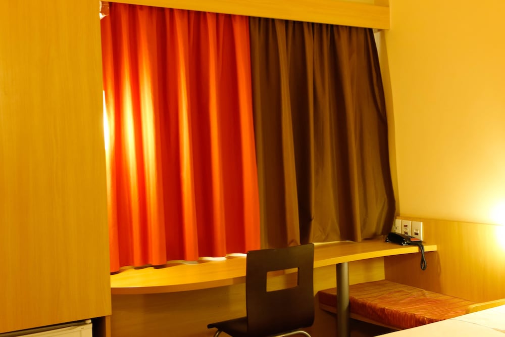 Ibis Contagem Ceasa 22/50