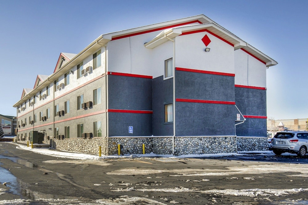 Oyo Hotel Downtown Castle Rock 6/37