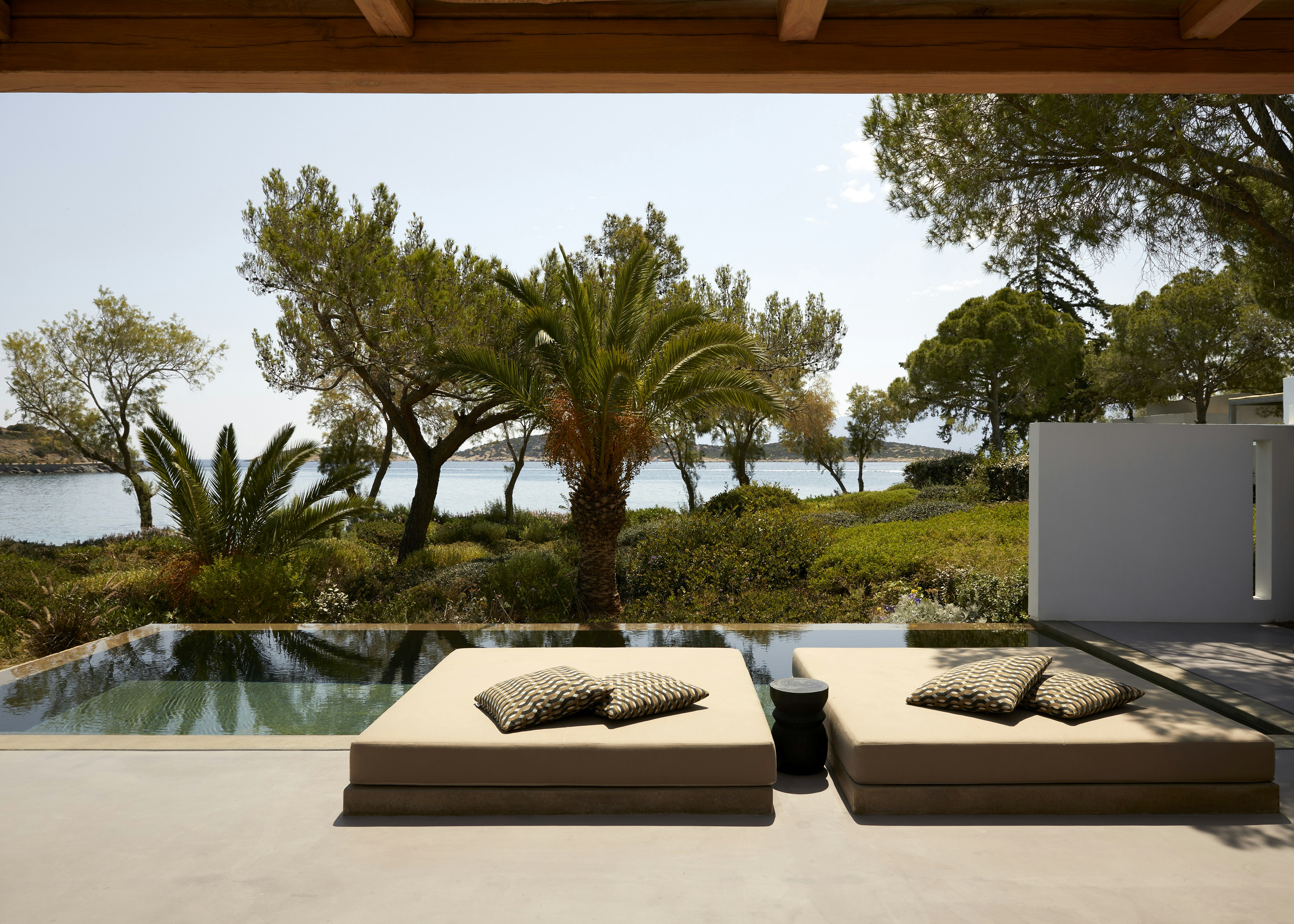 Minos Beach Art Hotel 42/63
