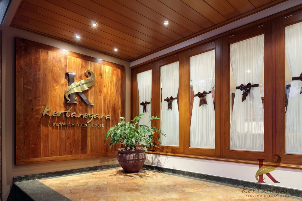 Kertanegara Premium Guest House 20/49