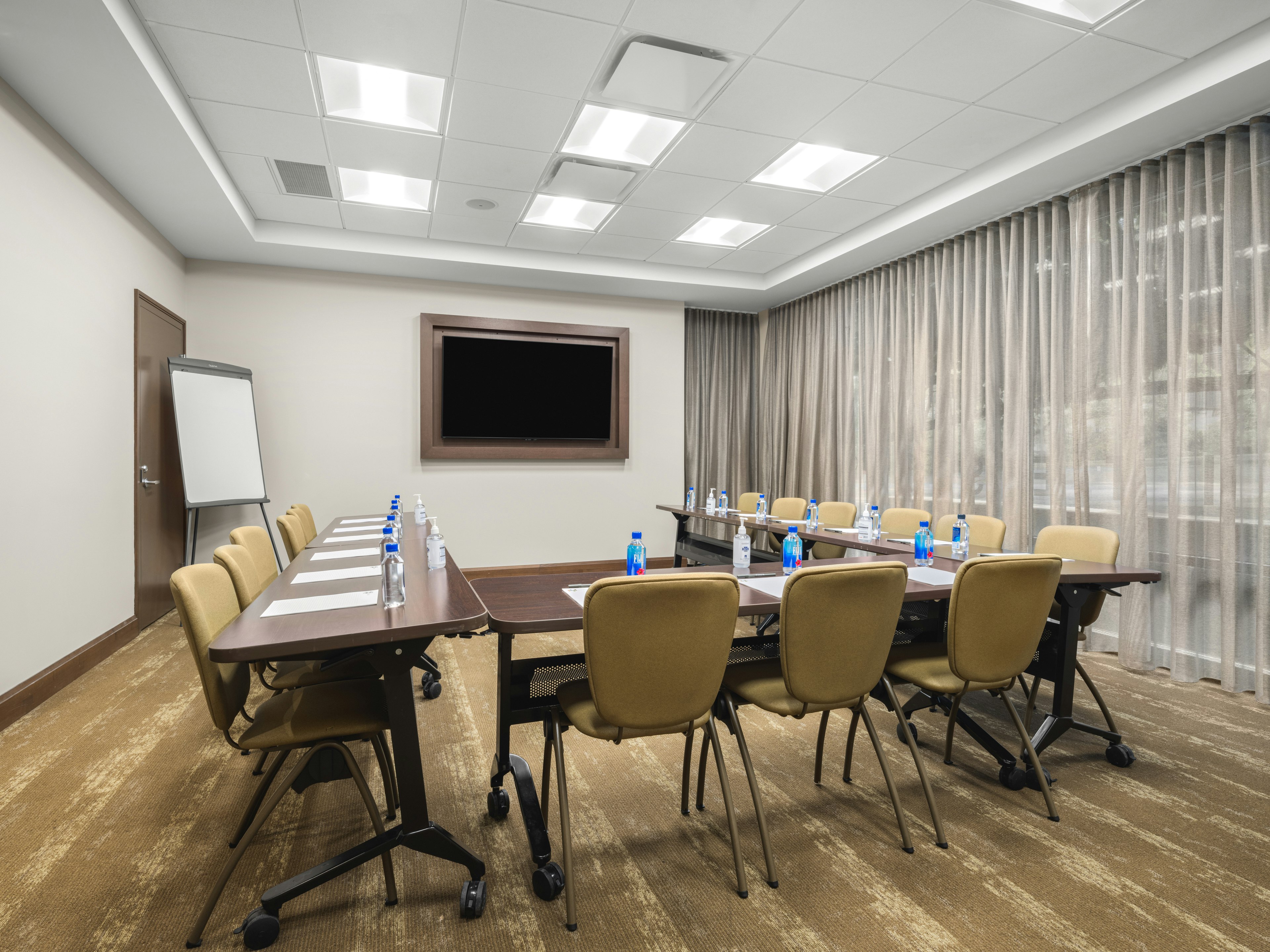Staybridge Suites Seattle - South Lake Union 62/75