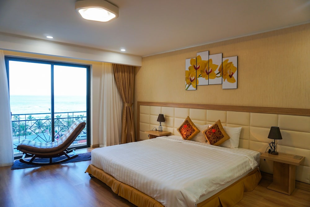 Ruby Hotel 26/61