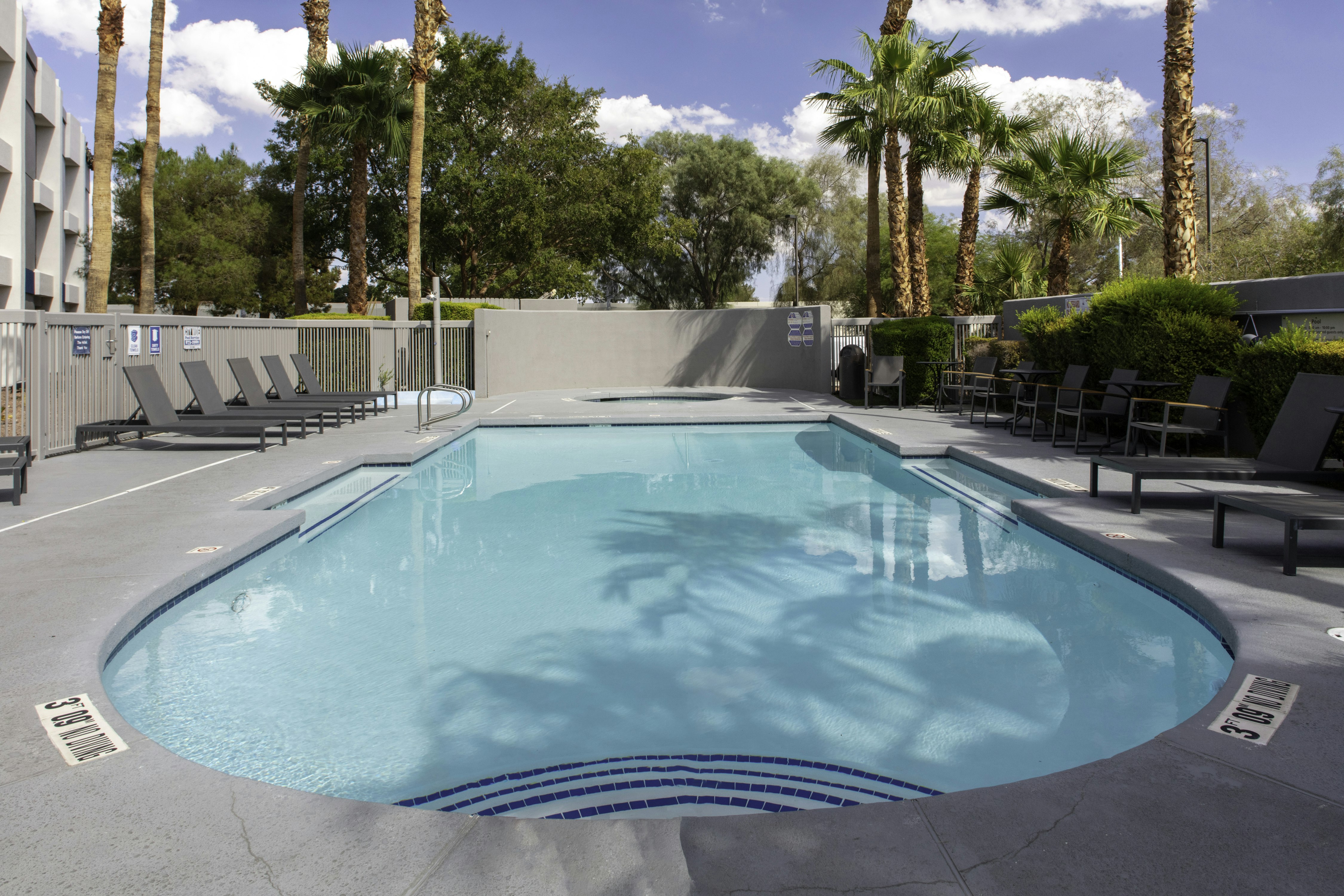Hampton Inn Las Vegas Summerlin 20/38