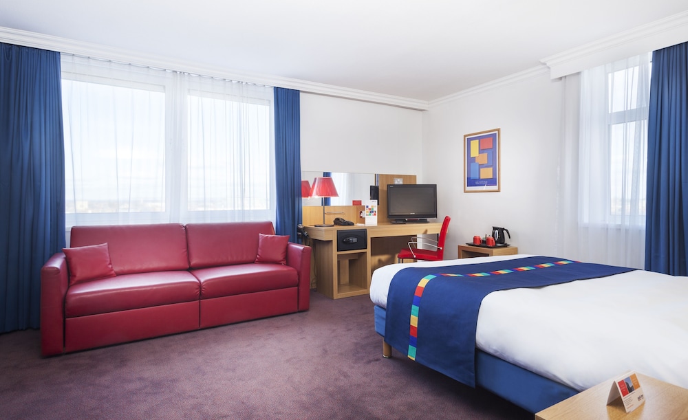 Radisson Hotel York 28/76