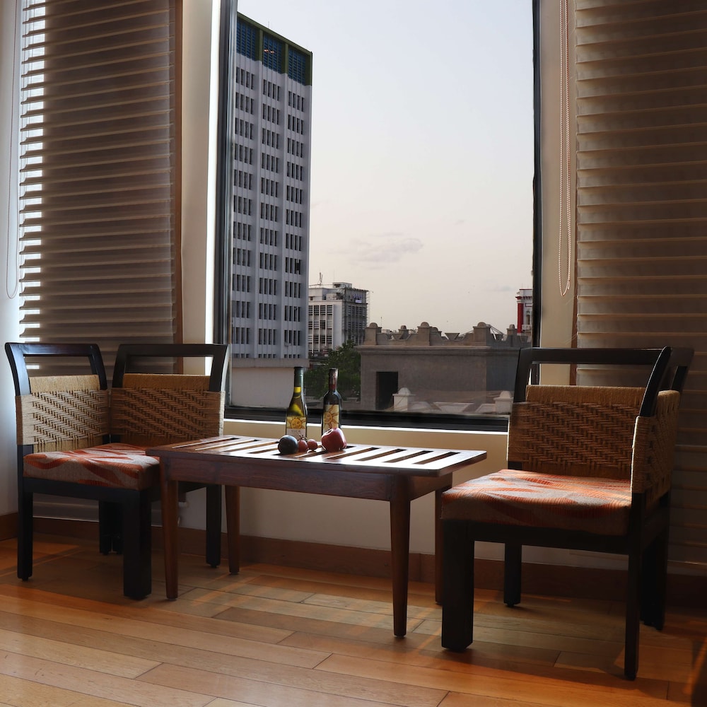 The Lalit Great Eastern Kolkata 56/65