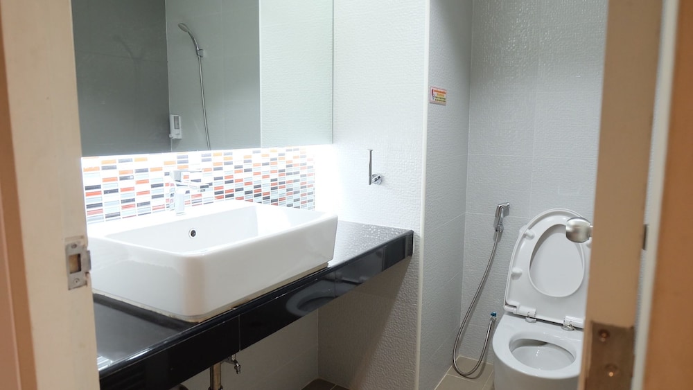 Silom Boutique Hotel Hatyai 9/37