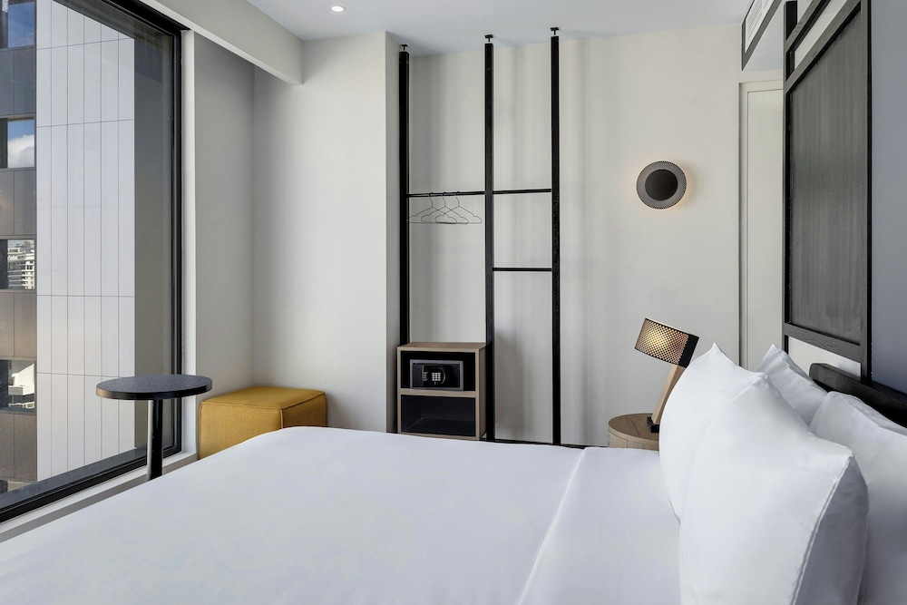 Aloft Santo Domingo Piantini 6/45