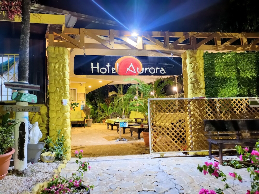 Hotel Aurora 4/50