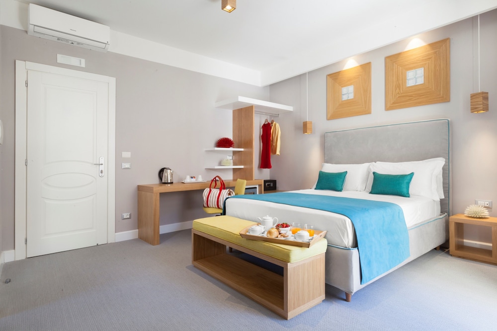 La Piazzetta Guest House 6/41