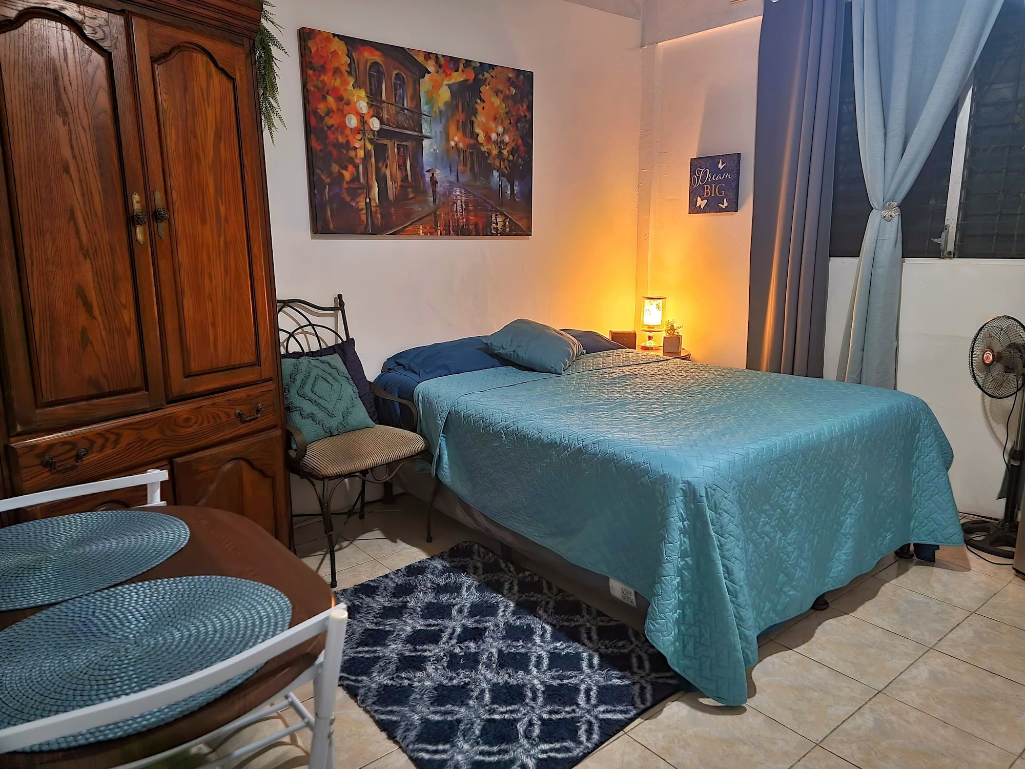 EXECUTIVE, KING BED, GARDEN VIEW, PRIVATE BATHROOM