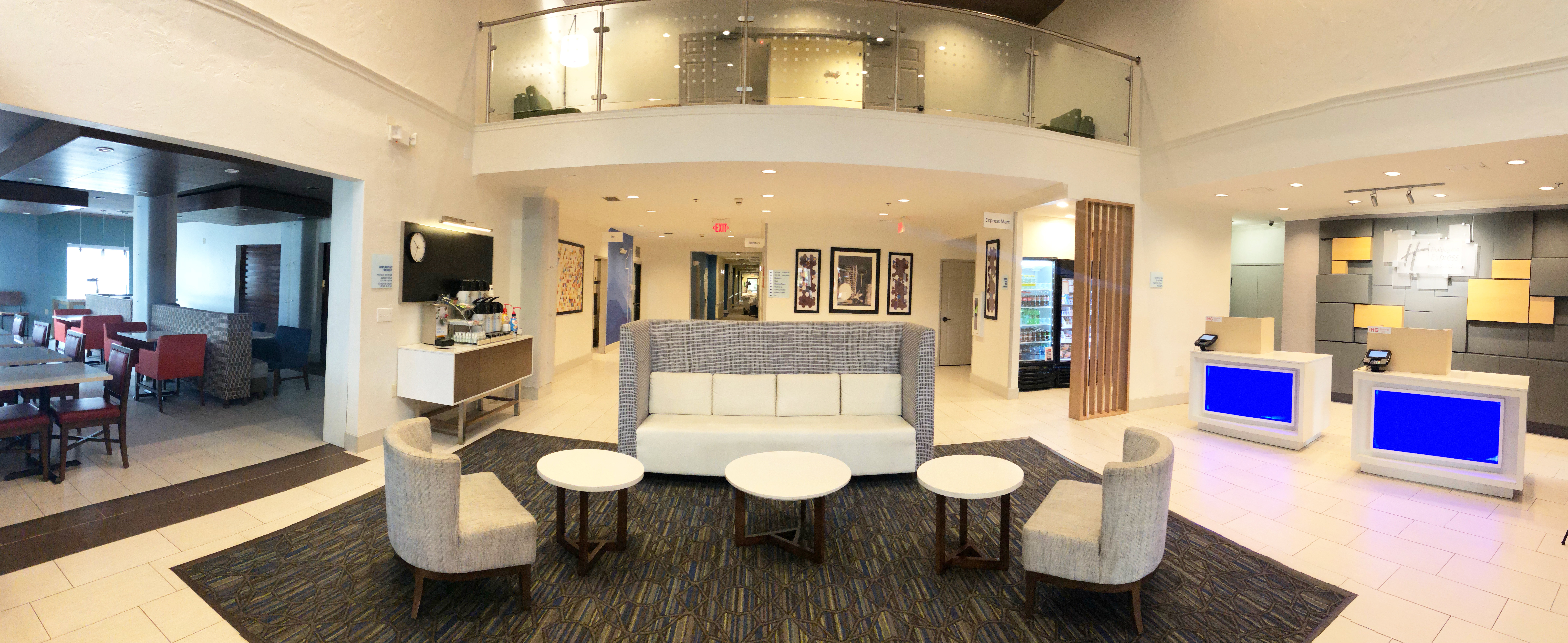 Holiday Inn Express Hotel Suites Greenville 7/47