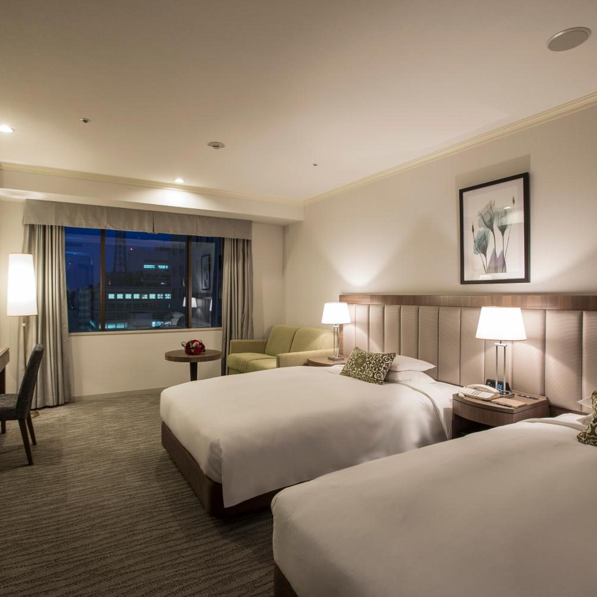 Twin Beds, Superior Floor