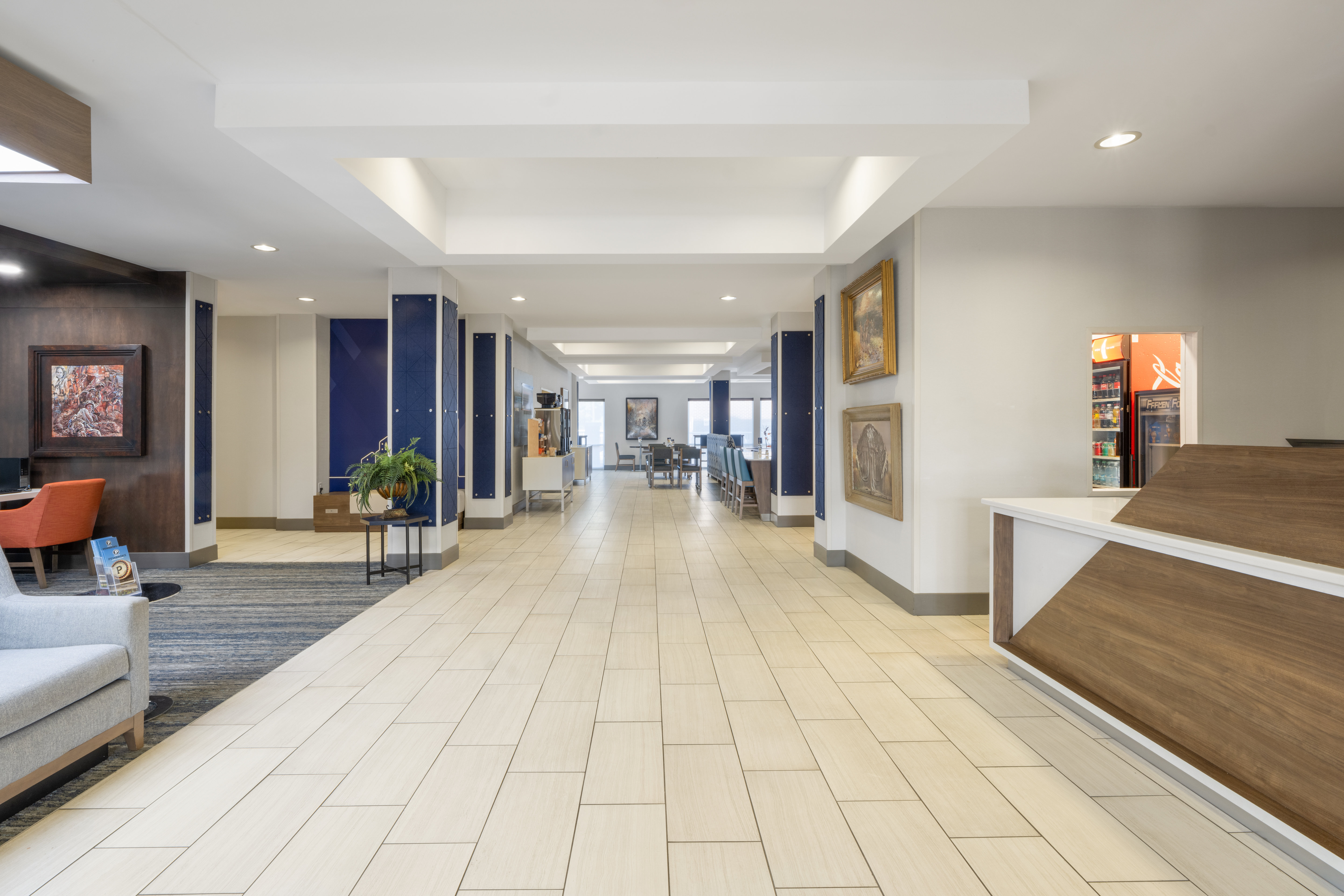 Holiday Inn Express Pembroke 12/50