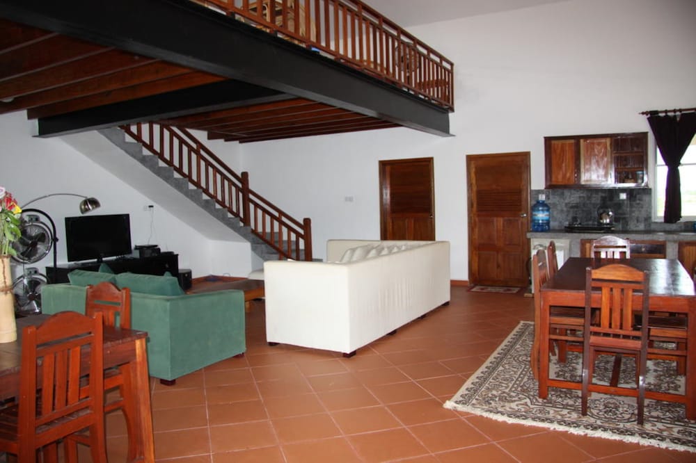 Villa Vedici 8/68